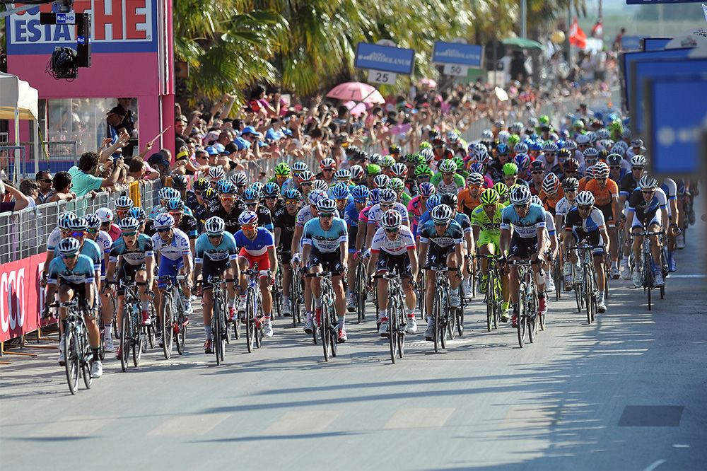 Giro D&#039;Italia stage start