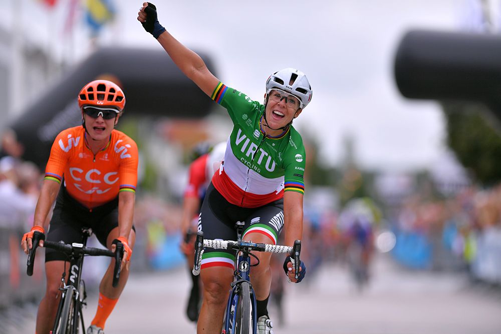 Marta Bastianelli (Virtu) beats Marianne Vos (CCC-Liv) to win Postnord Vargarda WestSweden