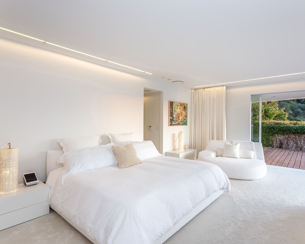 The Orlando Bloom house on 'Billionaire's Row' is listed for sale