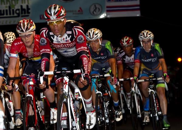 The closing laps at the 2012 Terrapin Twilight Criterium