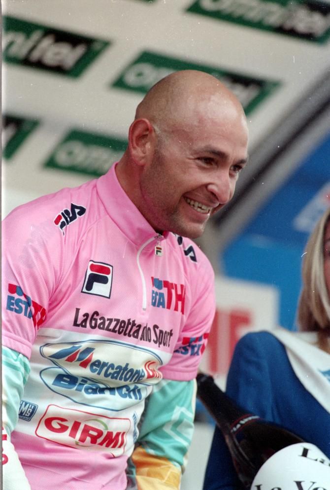 A smiling Pantani savours his first pink in Selva Val Gardena