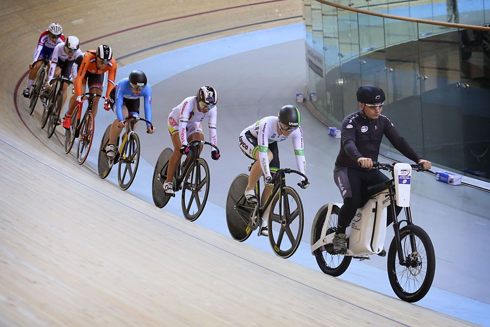 Australia's Anna Meares won women's keirin world title
