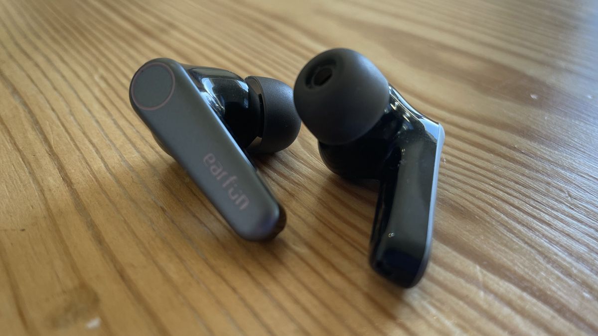 EarFun Air Pro 3 review the best cheap noisecancelling earbuds you