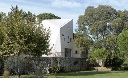 Benoit & Roselyne house, France, designed by&nbsp;DIXNEUFCENTQUATREVINGTSIX, selected for the Wallpaper* Architects&rsquo; Directory 2019