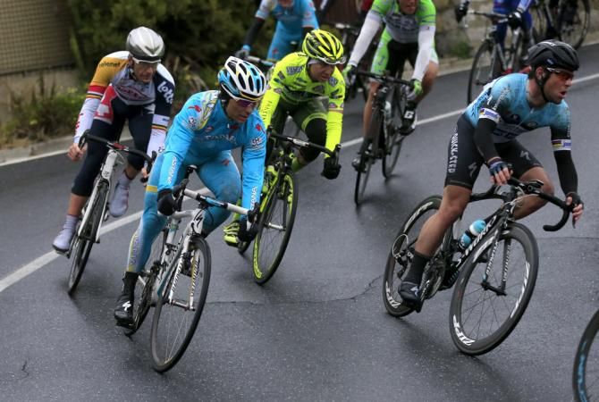 Maxim Iglinskiy and Mark Cavendish
