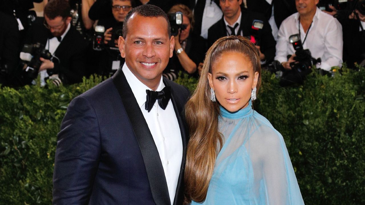 Jennifer Lopez and Alex Rodriguez attend &#039;Rei Kawakubo/Comme des Garçons:Art of the In-Between&#039; Costume Institute Gala at Metropolitan Museum of Art on May 1, 2017 in New York City.