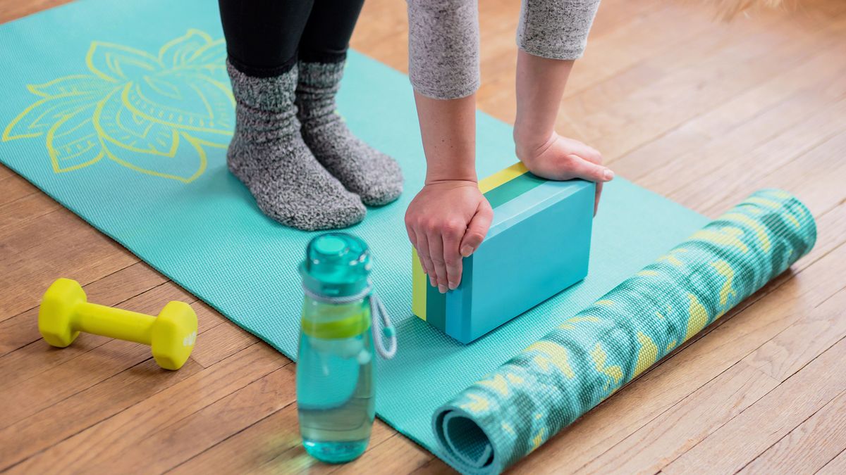 What Type Of Yoga Blocks Should I Get in 2024?