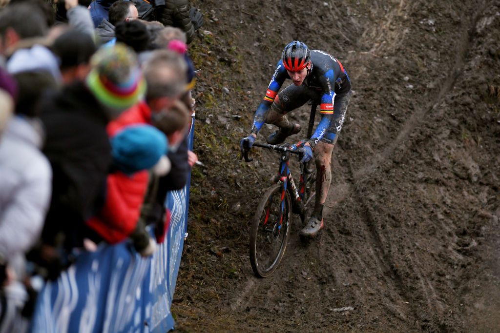 NAMUR BELGIUM DECEMBER 19 Toon Aerts of Belgium and Team Baloise Trek Lions competes during the 13th Namur UCI CycloCross Worldcup 2021 Mens Elite UCIWT on December 19 2021 in Namur Belgium Photo by Luc ClaessenGetty Images