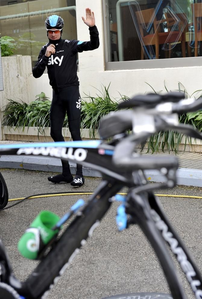 Pinarello once again supply Sky with their bikes