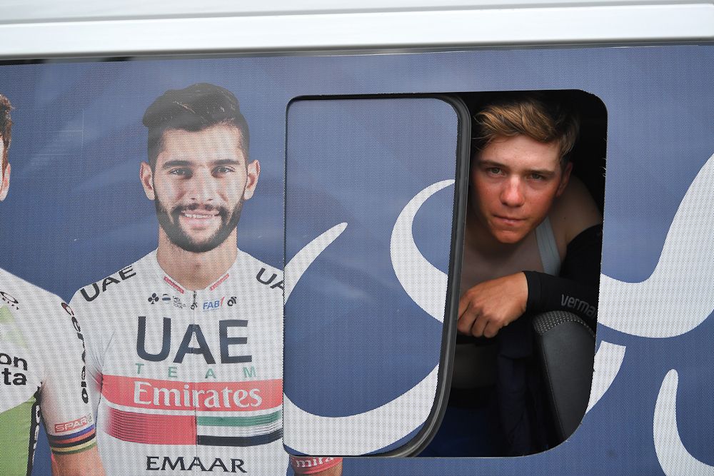 Remco Evenepoel in the Deceuninck-QuickStep bus in San Juan
