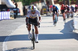 ‘I was just 15 metres short…’ – Jhonatan Narváez goes agonisingly close to another Giro d’Italia win