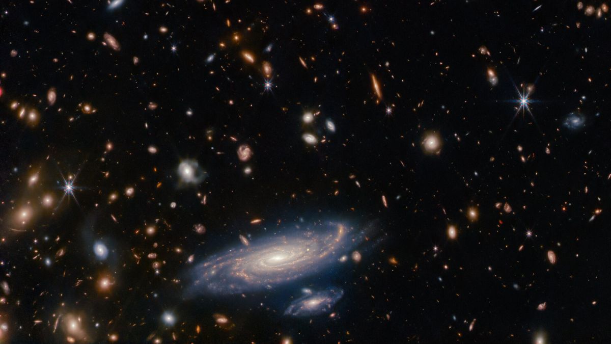 Dieses Bild des James-Webb-Weltraumteleskops zeigt eine Spiralgalaxie in erstaunlichen Details