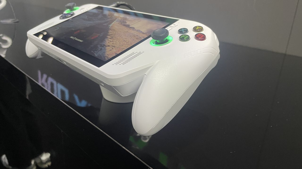 Hands-on with an ROG Xbox Ally handheld gaming PC