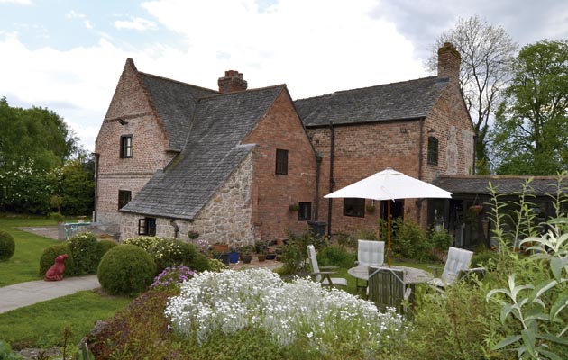 Llwyntidmon Hall