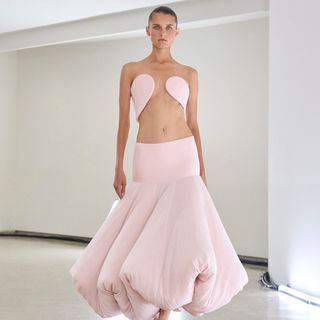 The powder pink color trend on the spring/summer 2025 runways