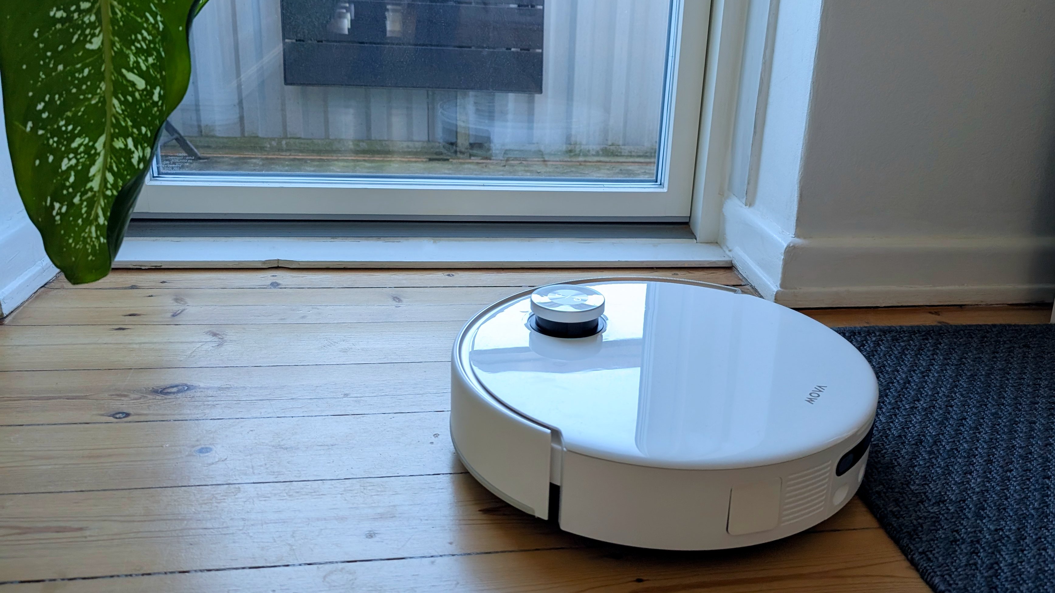 Mova V50 Ultra Complete