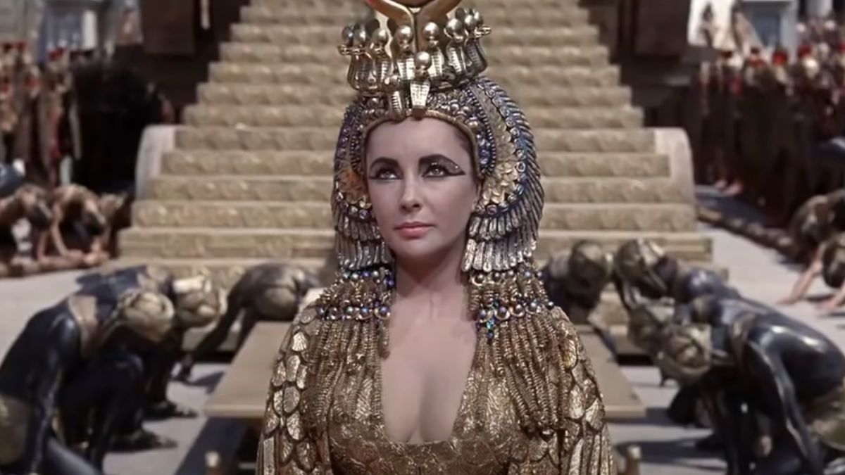 Elizabeth Taylor in Cleopatra