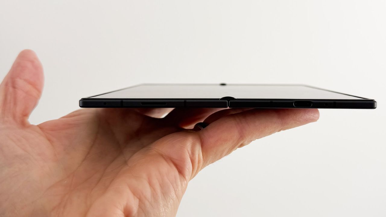 Samsung Galaxy Z Fold 8 Ultra HANDS ON