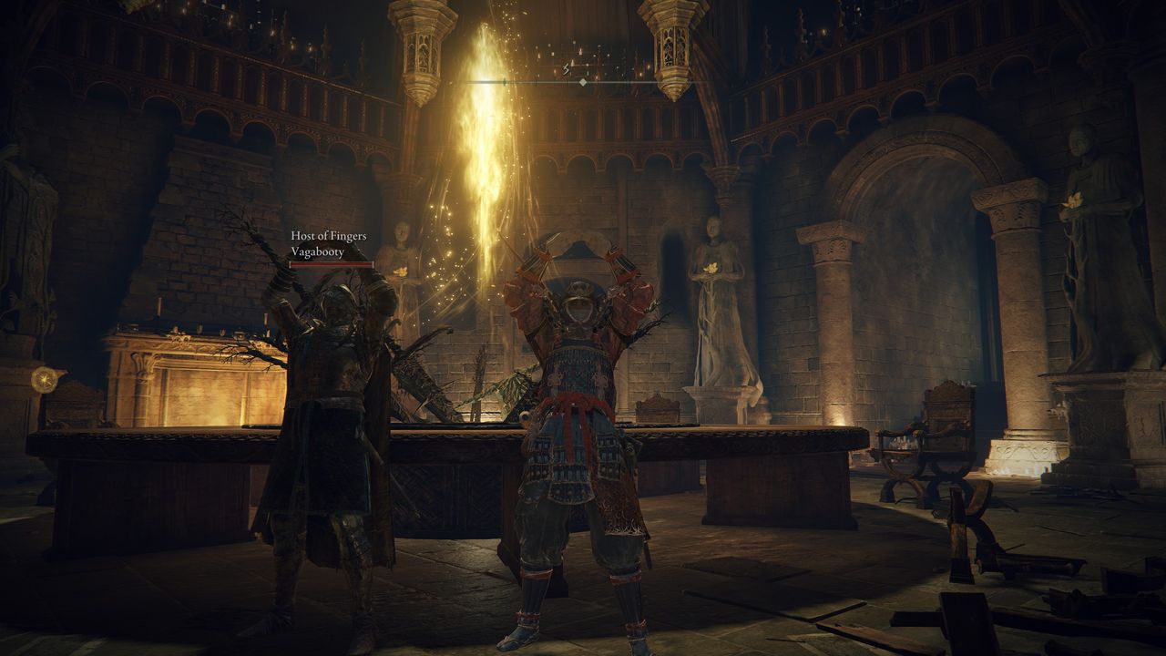Two Tarnished Elden Ringing in front of the roundtable