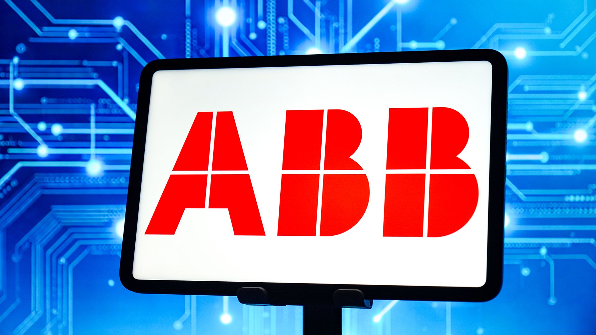 Arrow Electronics secures pan-EMEA distribution deal with ABB