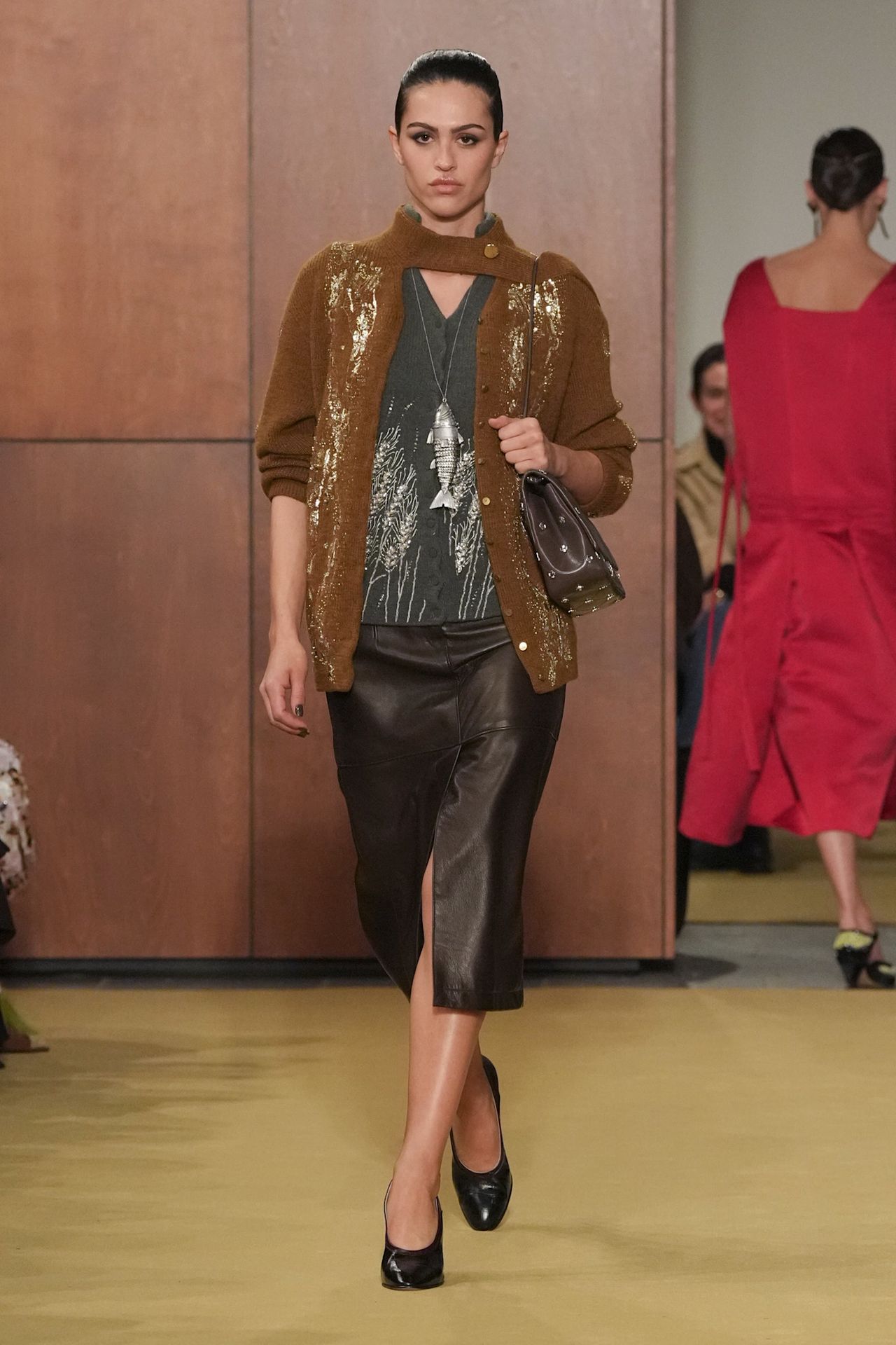 models on the Fall 2026 Tory Burch fashion show runway