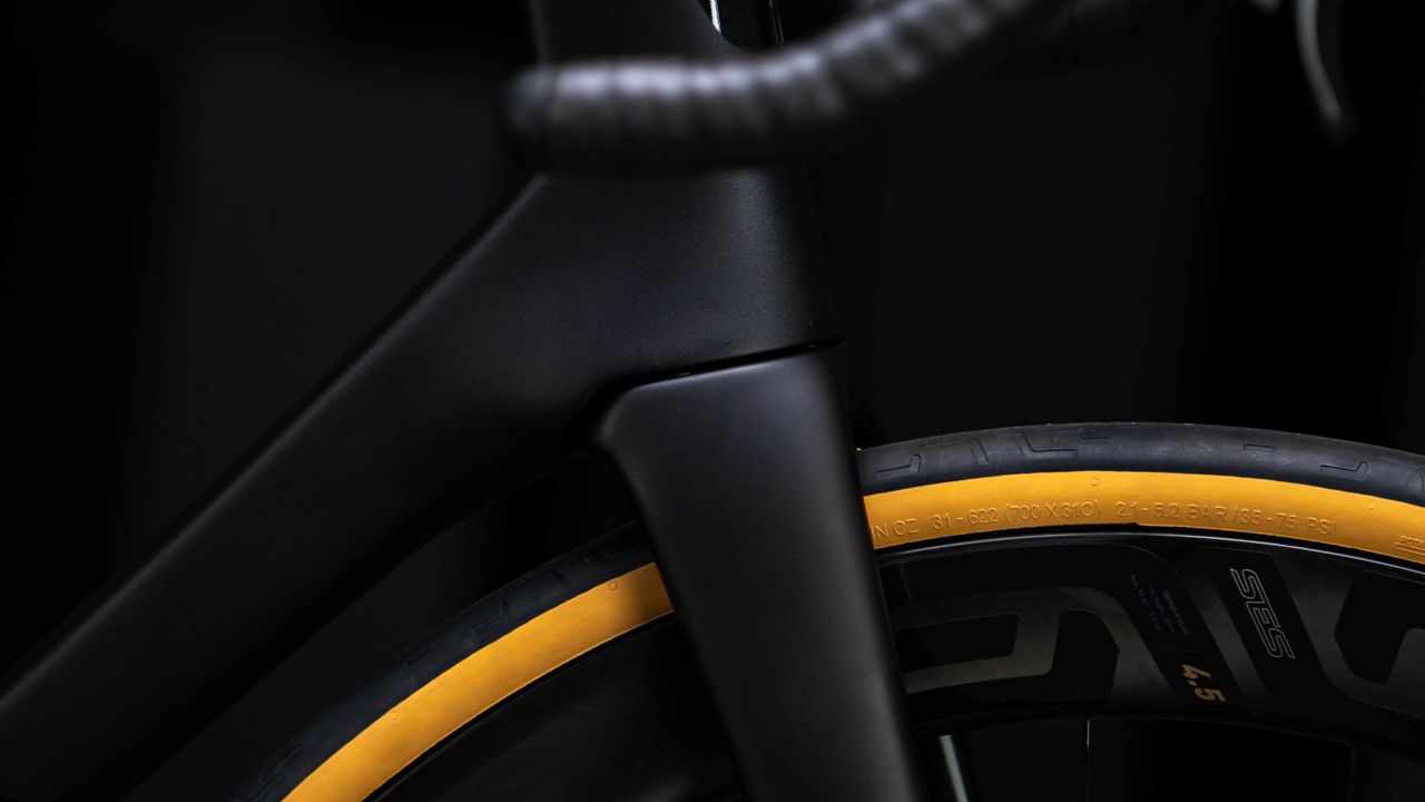 Enve Builders Roundup 2022 - Enve Custom Road