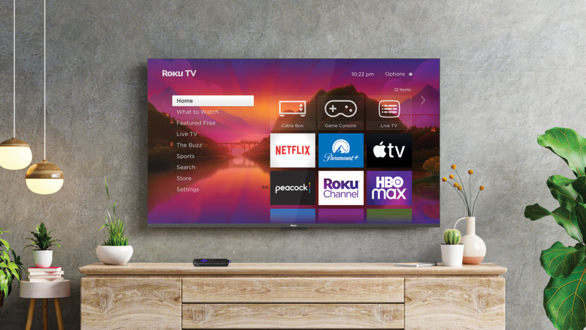 TV showing different streaming services including Netflix, Paramount+, Aplle TV, peacock, Rotku and HBO Max