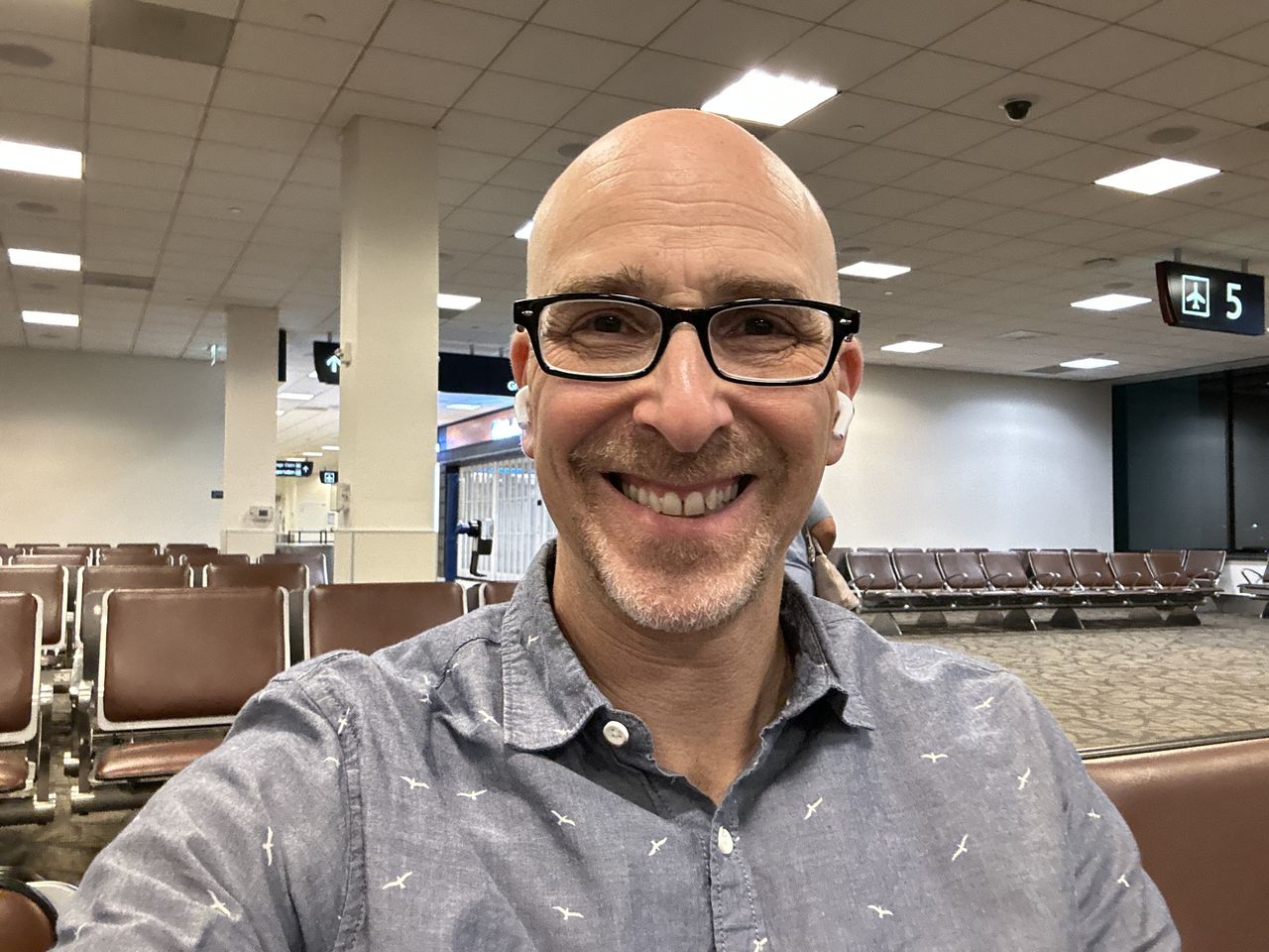 iPhone 14 Pro Max front camera portrait mode