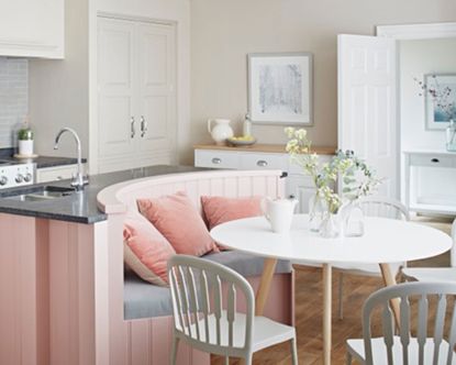 Country kitchen diner ideas – prepare and eat in a restful rustic space ...