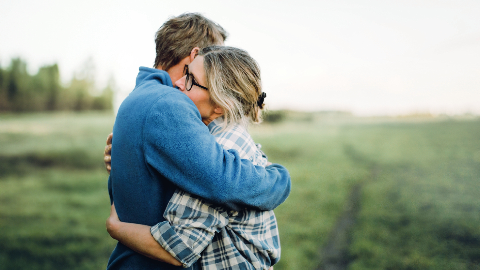 two people hugging