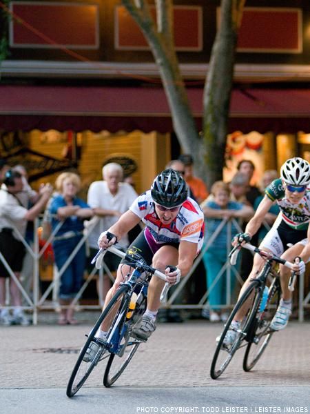 Once the breakaway group lapped the field, Laura Van Gilder (Mellow Mushroom) and Catherine Cheatley (Colavita / Sutter Home) went straight through and continued to set a blistering pace.