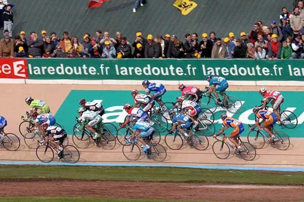 The bunch on the track