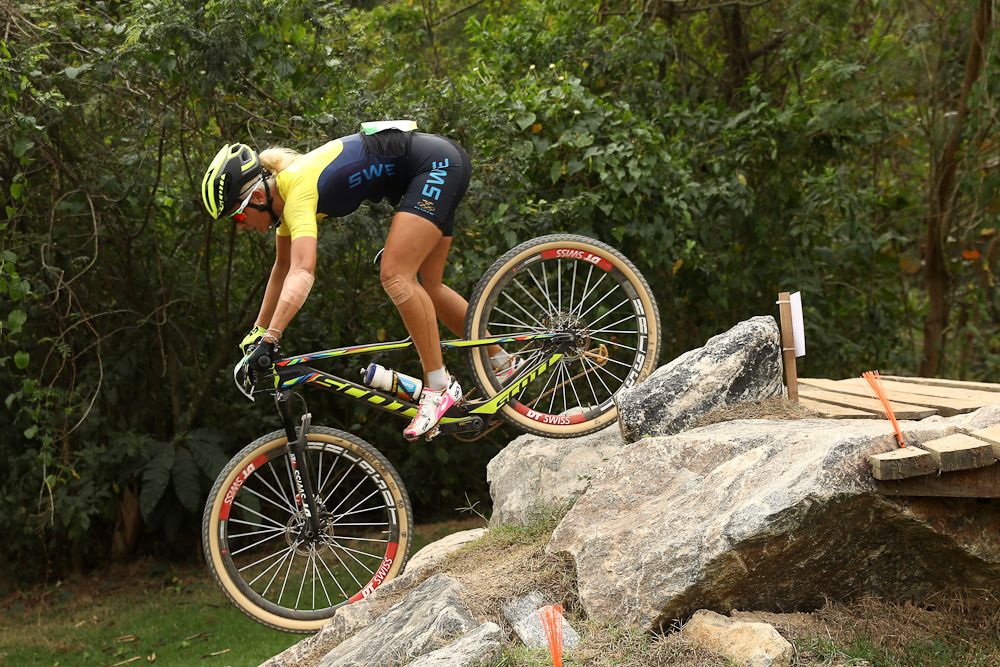 Jenny Rissveds navigates the rocks