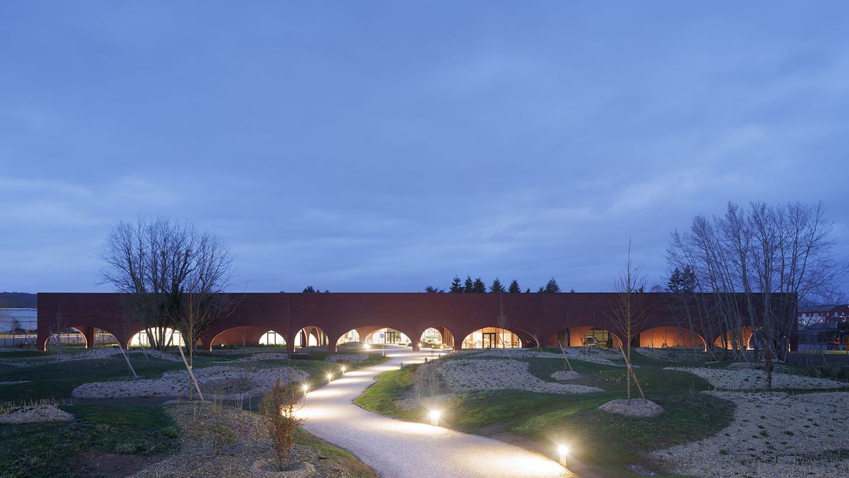 記念品】MAROQUINERIE DE LOUVIER HERMES 記念品】MAROQUINERIE DE