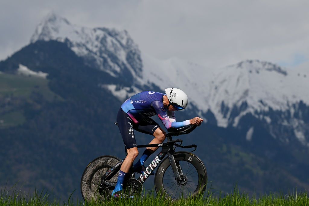 PORTVALAIS SWITZERLAND APRIL 25 Chris Froome of United Kingdom and Team IsraelPremier Tech sprints during the 76th Tour De Romandie 2023 Prologue a 682km stage from PortValais to PortValais UCIWT on April 25 2023 in PortValais Switzerland Photo by Dario BelingheriGetty Images
