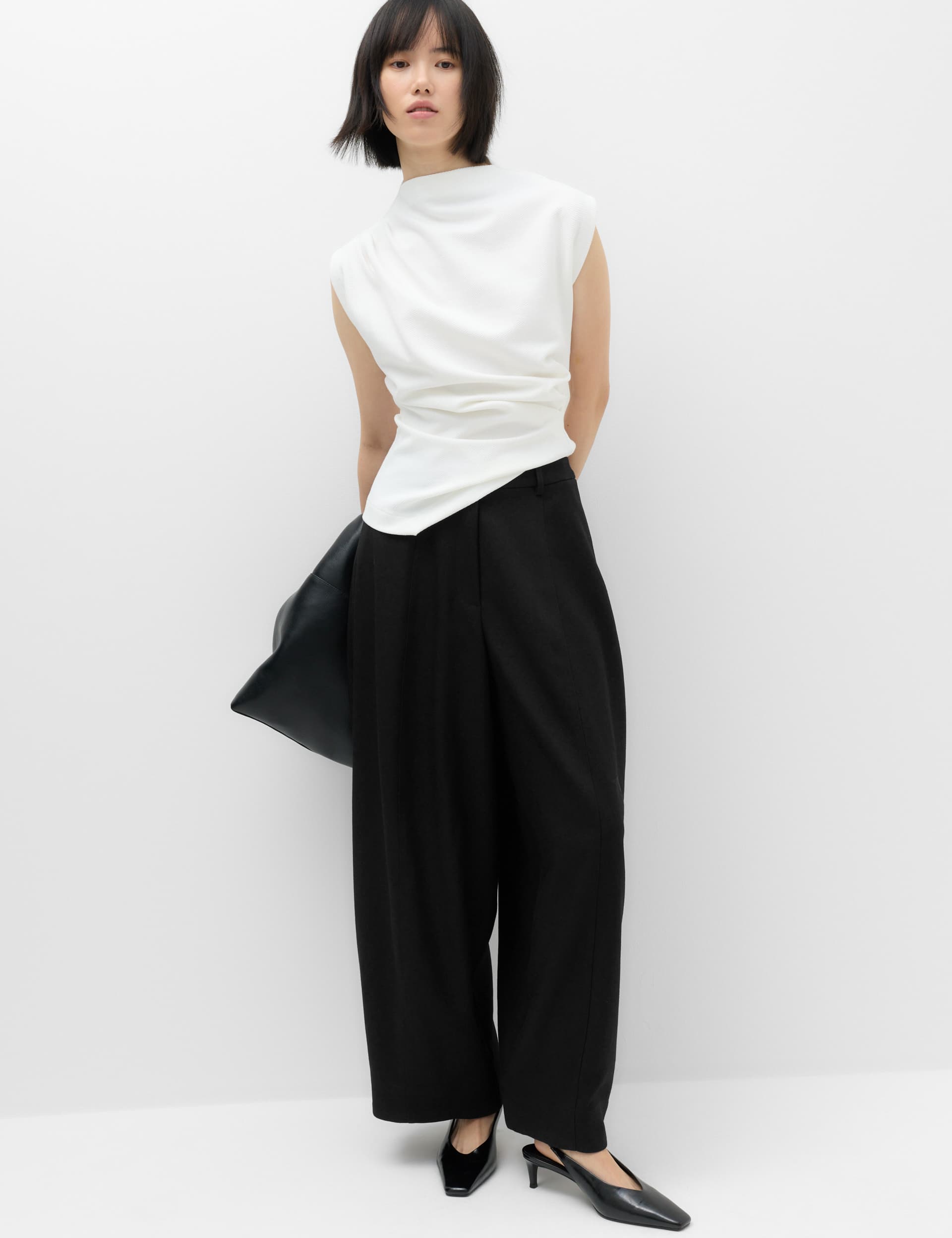 Barrel Leg Trousers