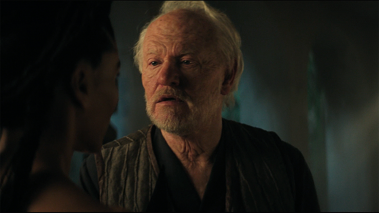 A screenshot of old Hari Seldon at night in Foundation season 3 episode 2