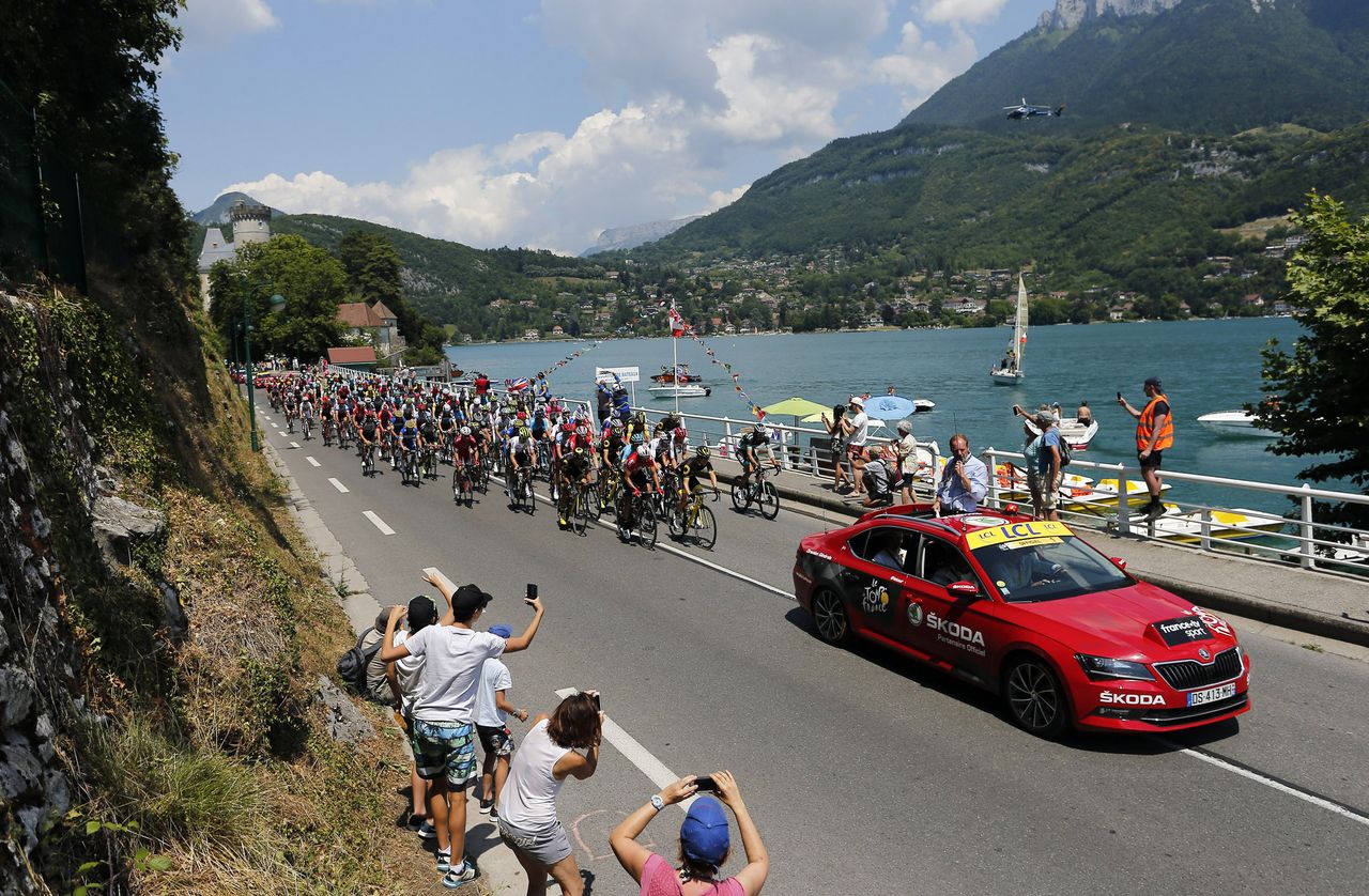 The start of stage 10 of the Tour de France