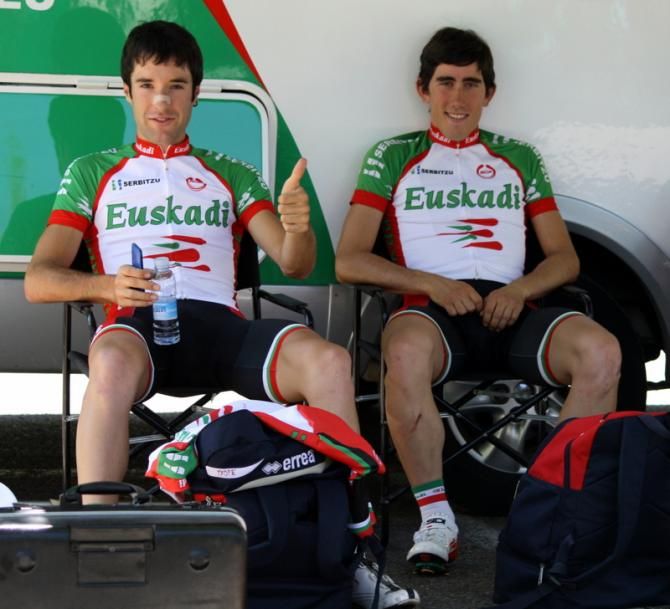 Be&ntilde;at Txoperena and Jon Larrinaga, two young guns of the Euskadi team
