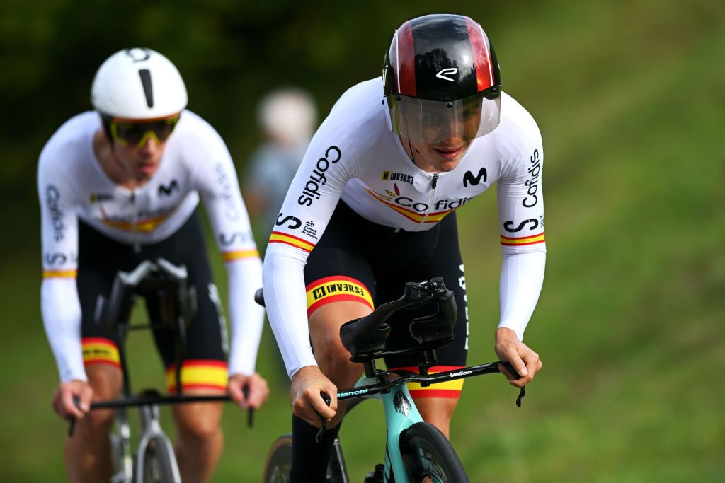 ZURICH SWITZERLAND SEPTEMBER 25 Raul Garcia Pierna of Team Spain sprints during the 97th UCI Cycling World Championships Zurich 2024 Mixed Relay Team Time Trial a 537km one day race from Zurich to Zurich on September 25 2024 in Zurich Switzerland Photo by Dario BelingheriGetty Images