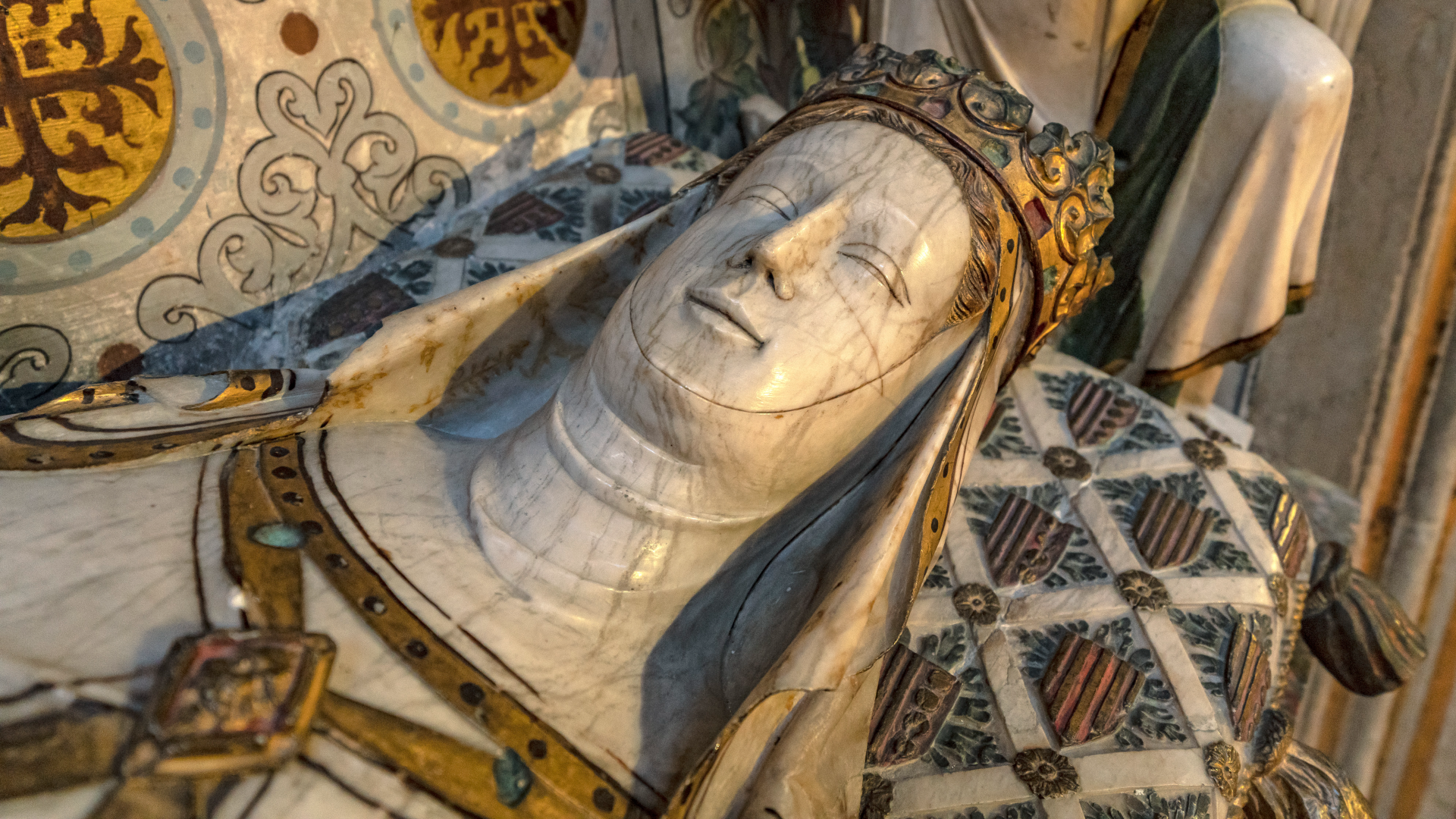 Skeletal remains of Queen Elisenda, one of the most powerful rulers in medieval Europe, unearthed in Barcelona — along with several others who bore unexplained stab wounds Skeletal remains of Queen Elisenda, one of the most powerful rulers in medieval Europe, unearthed in Barcelona — along with several others who bore unexplained stab wounds