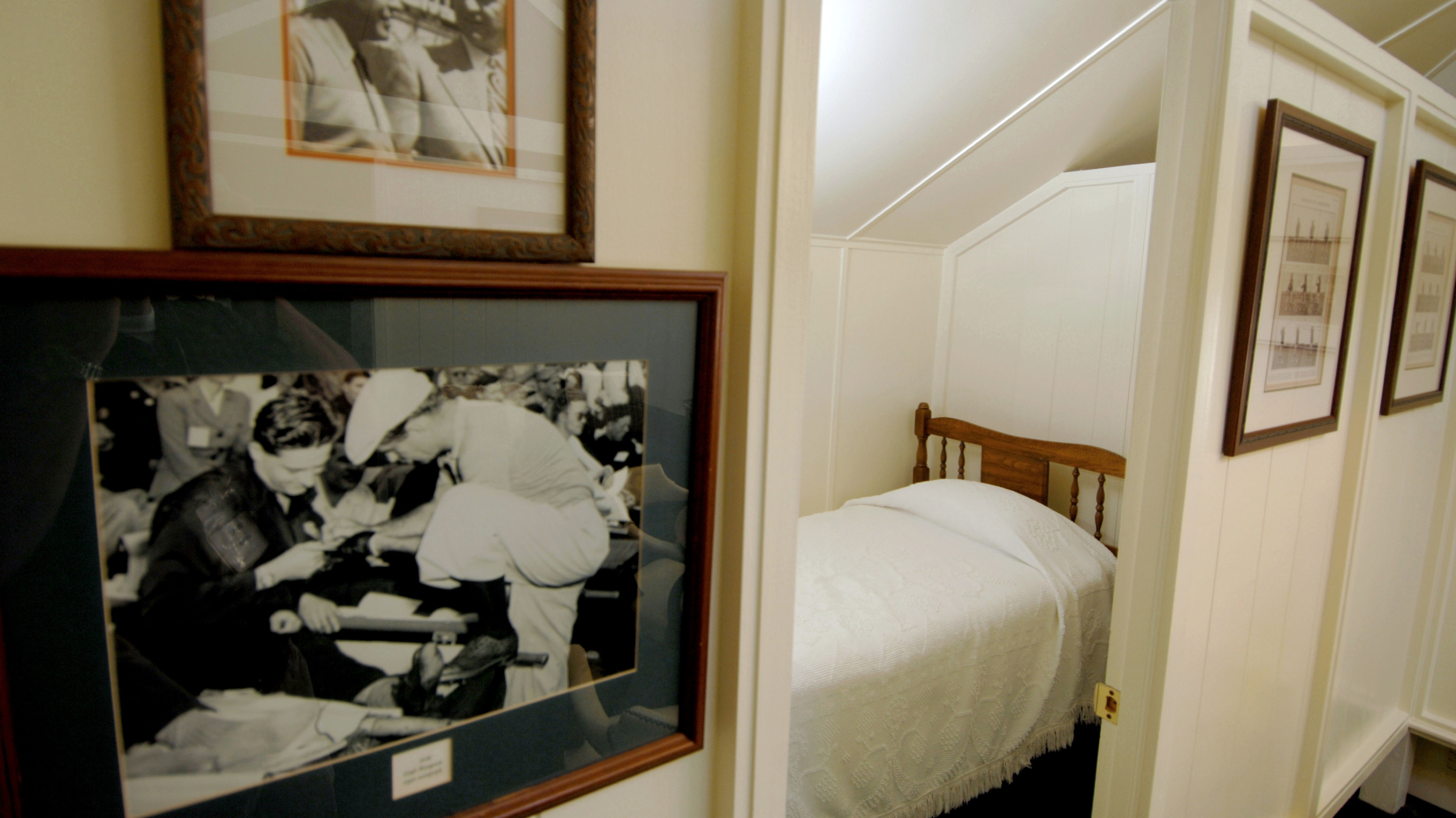 A bedroom at the Crow's Nest