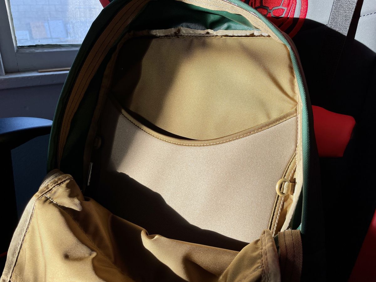 Tom Bihn Guides Edition Paragon Interior Open