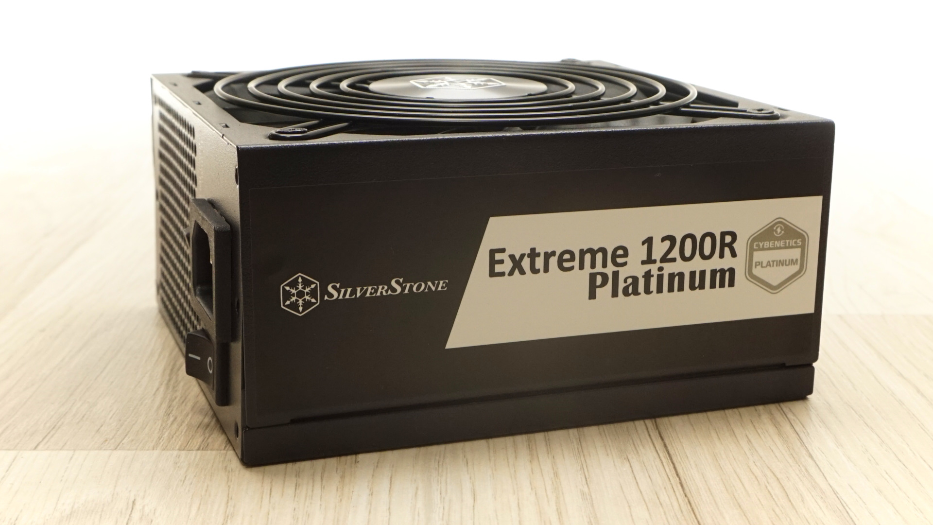 SilverStone Extreme 1200R Platinum SFX PSU