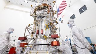 The main body of the Europa Clipper spacecraft arrived at the clean room of JPL in early June 2022.