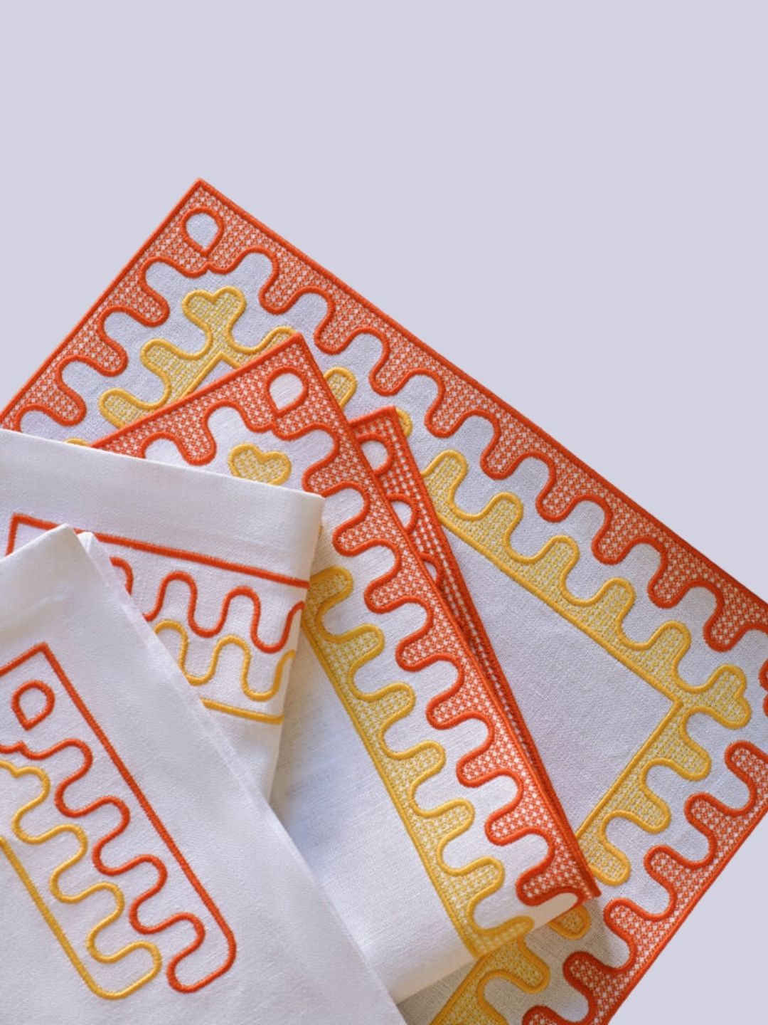 Frette, Modernism Net Placemat and Napkins Set