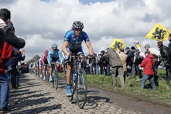 Slava Ekimov (Discovery) working for Hincapie