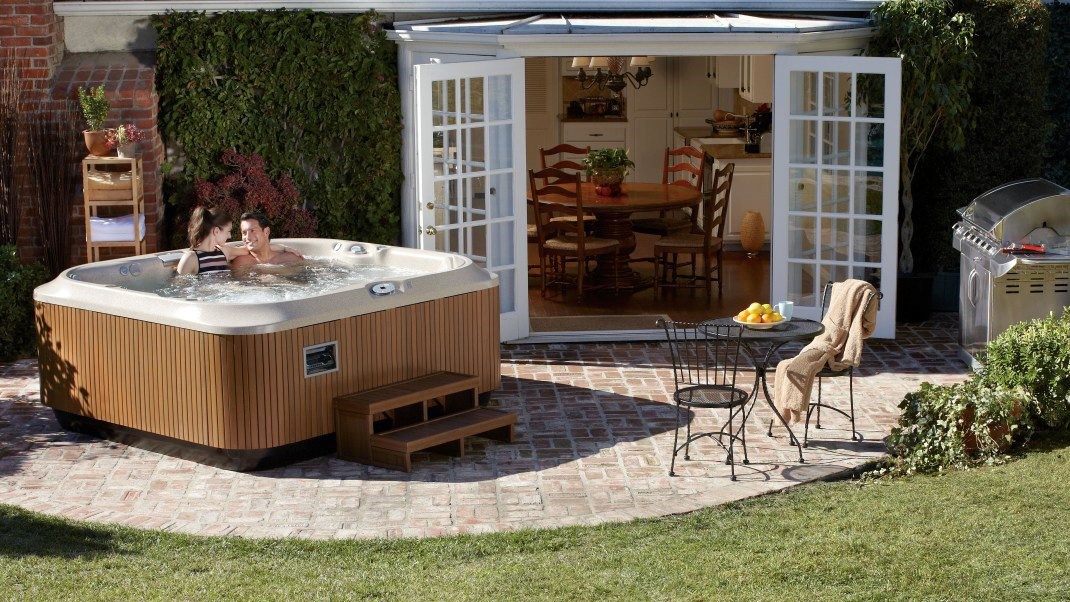 Jacuzzi hot tubs review Top Ten Reviews