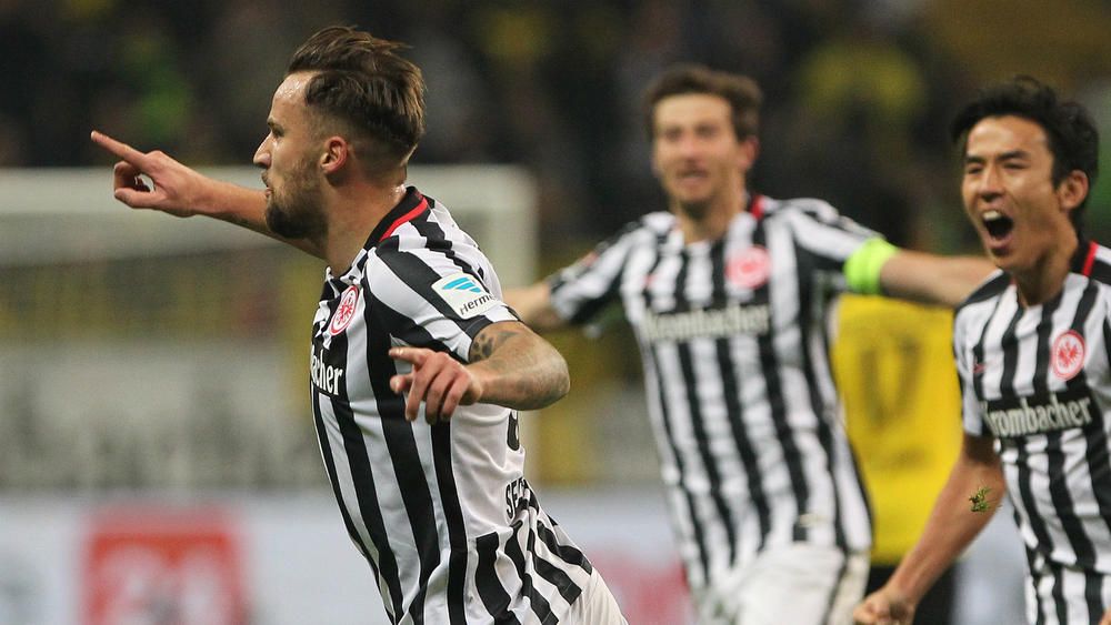 Eintracht Frankfurt 2 Borussia Dortmund 1 Substitute Seferovic Stuns Tuchel S Men Fourfourtwo