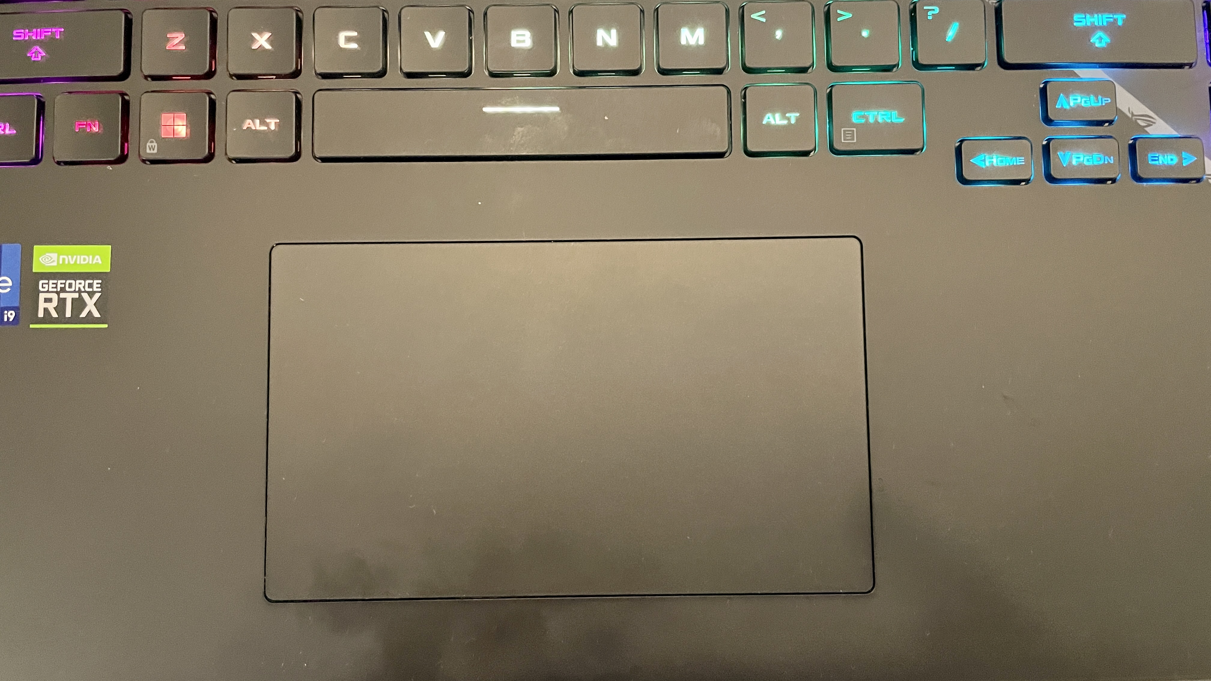Asus ROG Strix Scar 17 (2022) G733Z